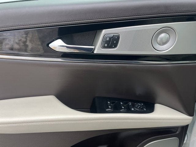 2022 Lincoln Nautilus Black Label