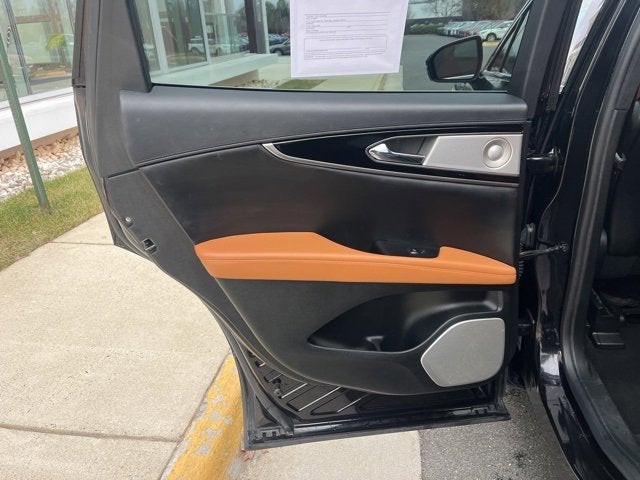 2023 Lincoln Nautilus Black Label