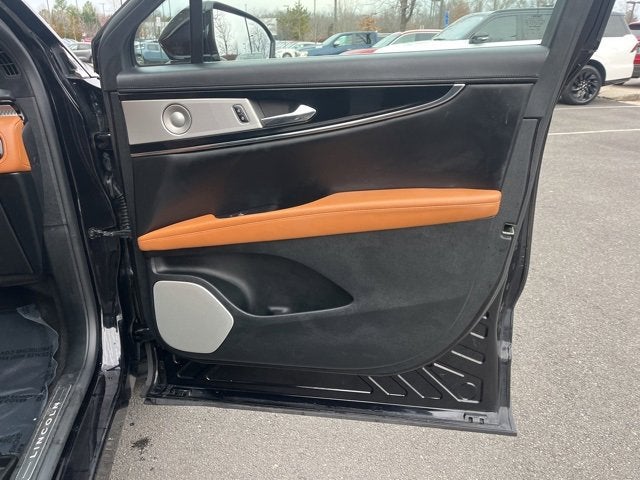 2023 Lincoln Nautilus Black Label