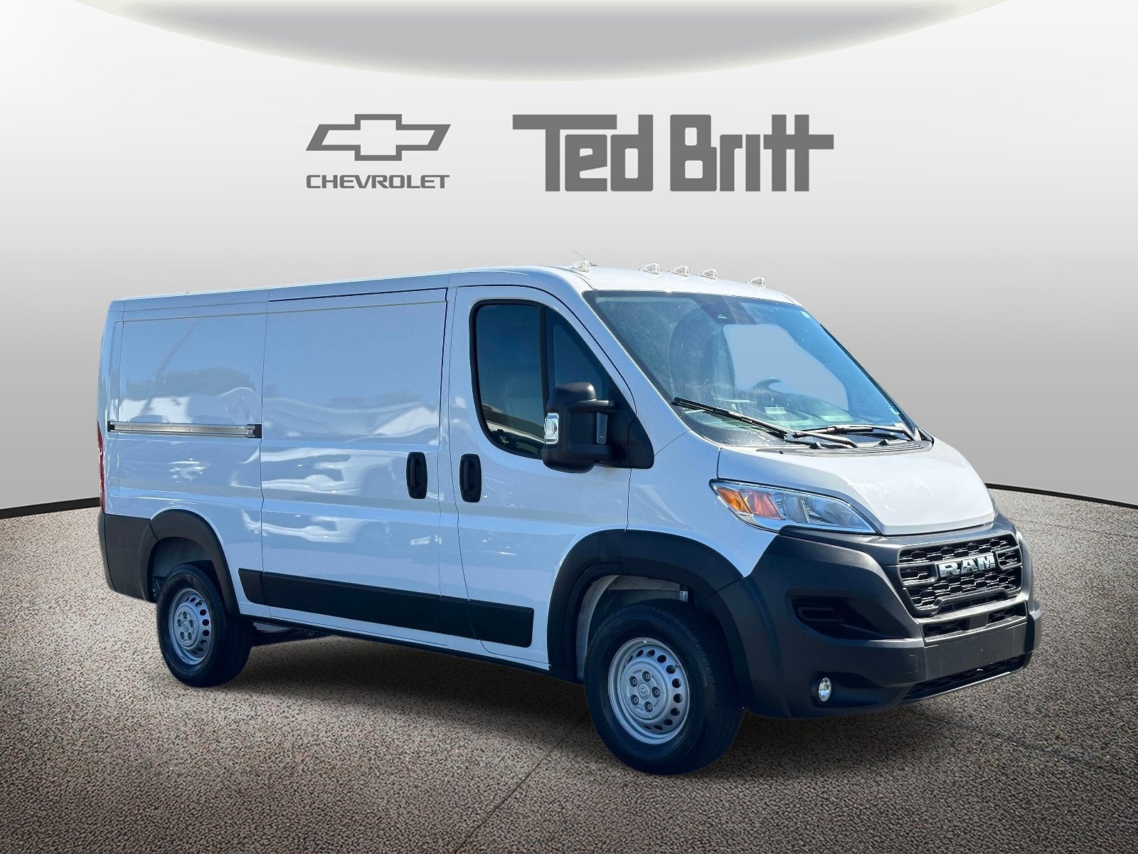 2025 RAM ProMaster 2500 Cargo Van Tradesman Low Roof 136" WB w/Pass Seat