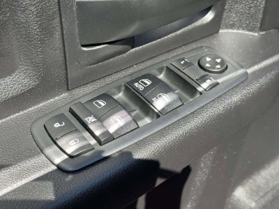 2017 RAM 1500 Express Crew Cab 4x4 5'7" Box