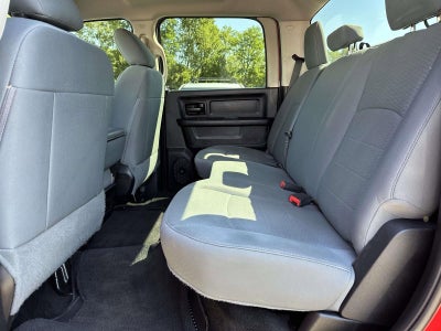 2017 RAM 1500 Express Crew Cab 4x4 5'7" Box