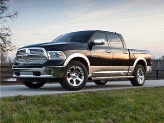 2017 RAM 1500 Express Crew Cab 4x4 5'7" Box
