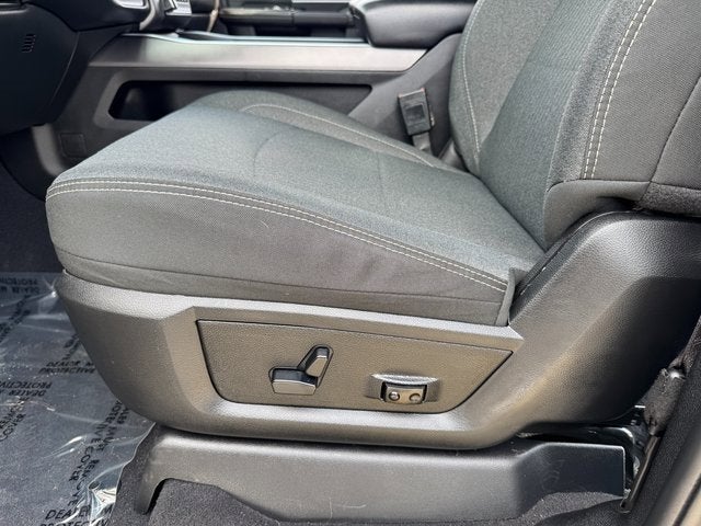 2020 RAM 2500 Big Horn Crew Cab 4x4 6'4" Box