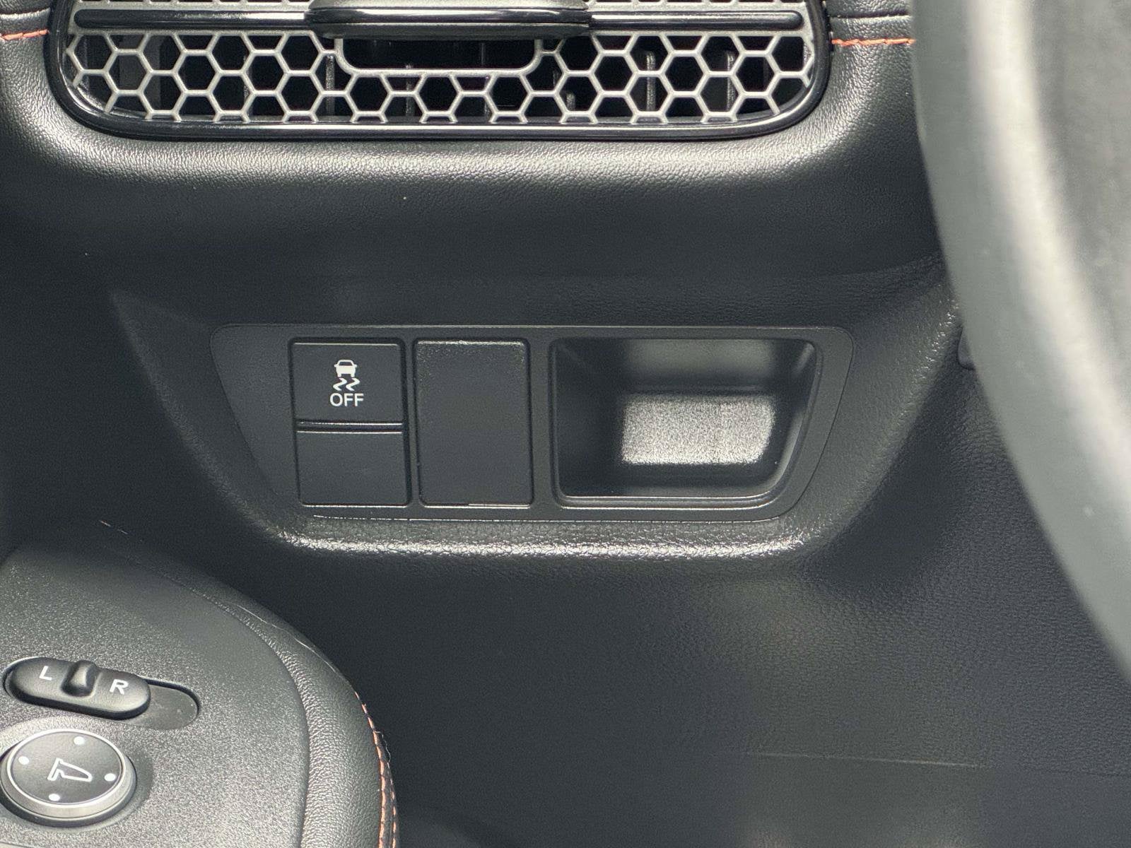 2024 Honda HR-V 2WD Sport