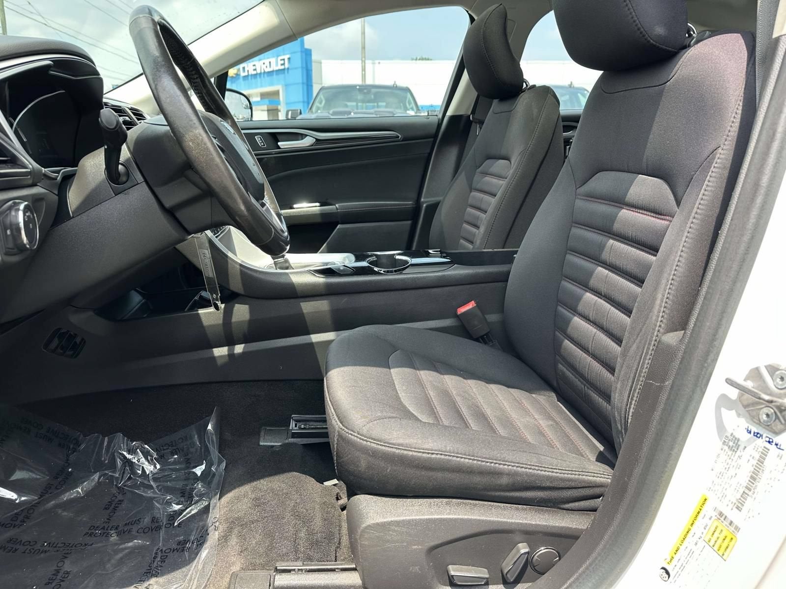 2014 Ford Fusion SE