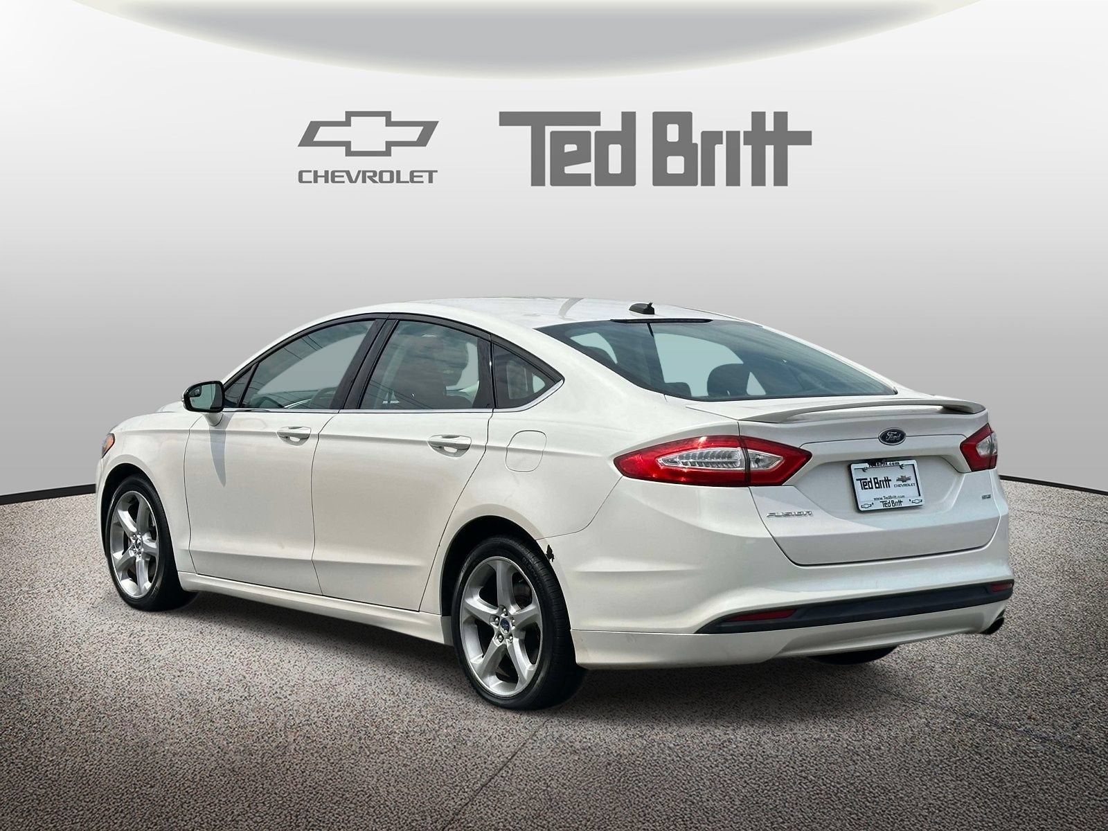 2014 Ford Fusion SE