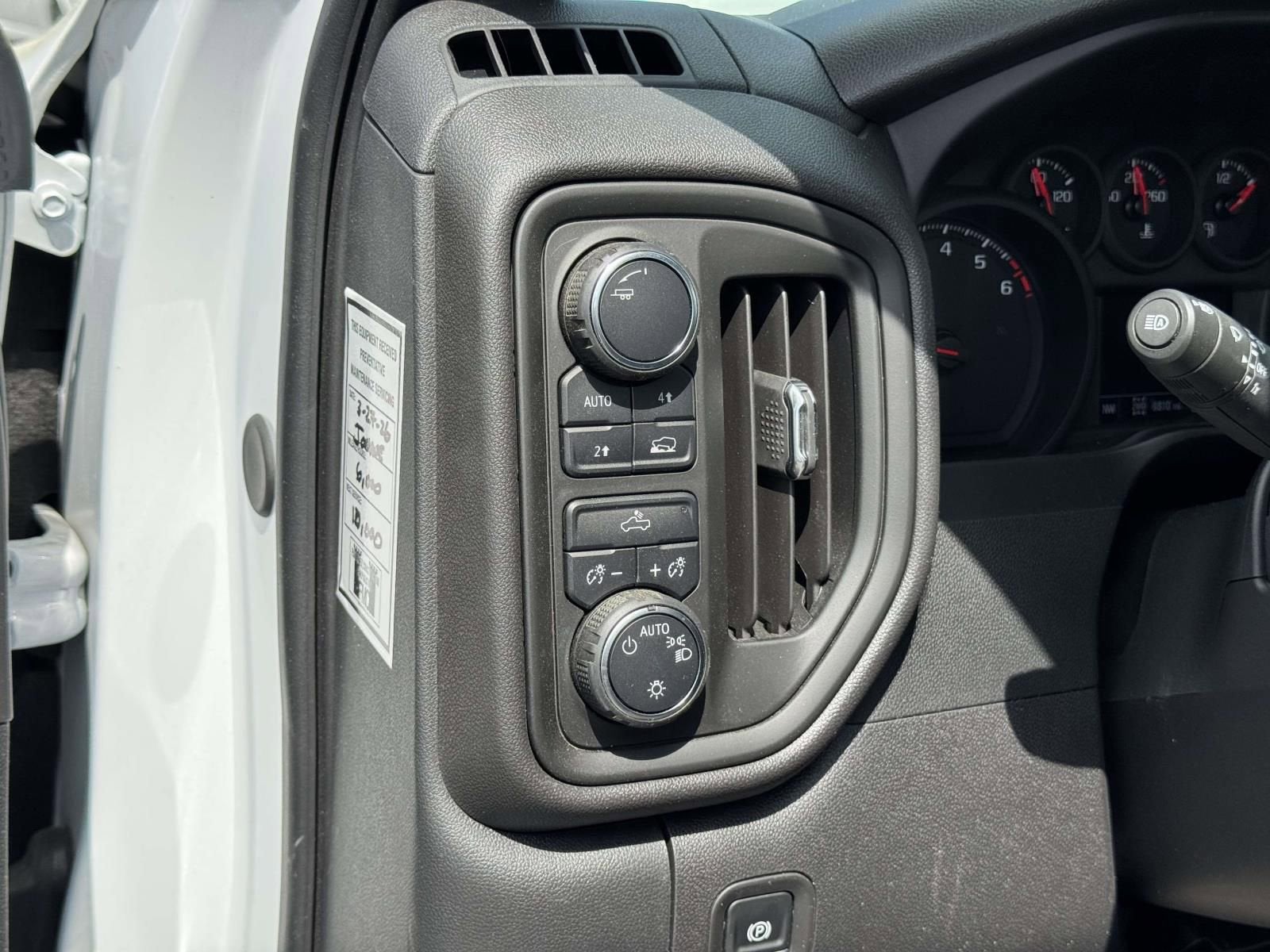 2025 Chevrolet Silverado 1500 WT