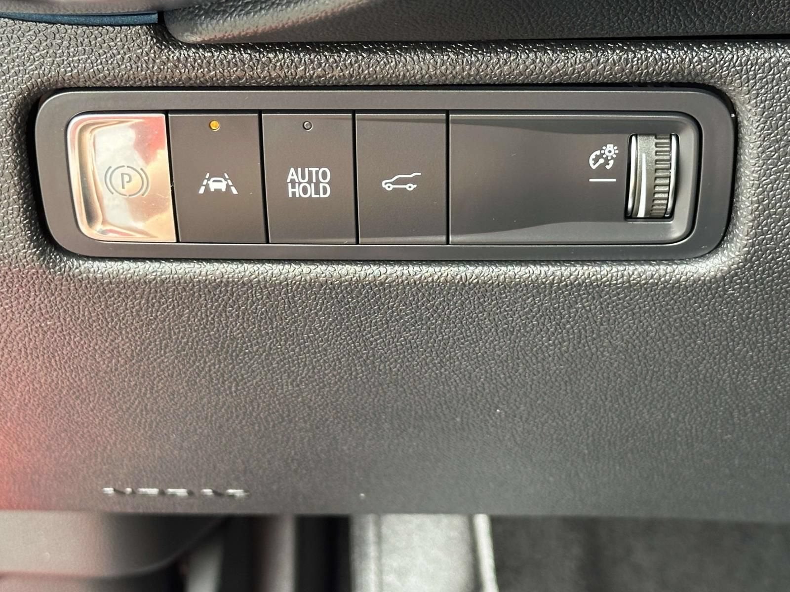 2024 Chevrolet Equinox EV LT - Photo 15
