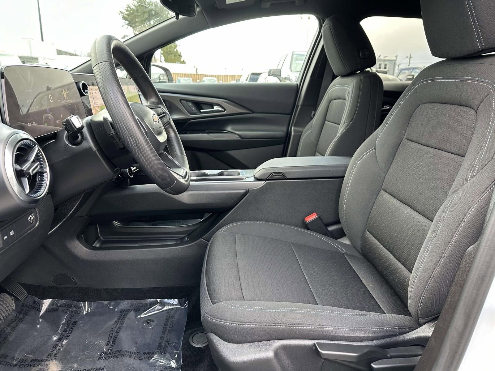 2025 Chevrolet Equinox EV LT