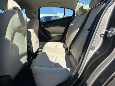 2017 Mazda Mazda3 4-Door Sport