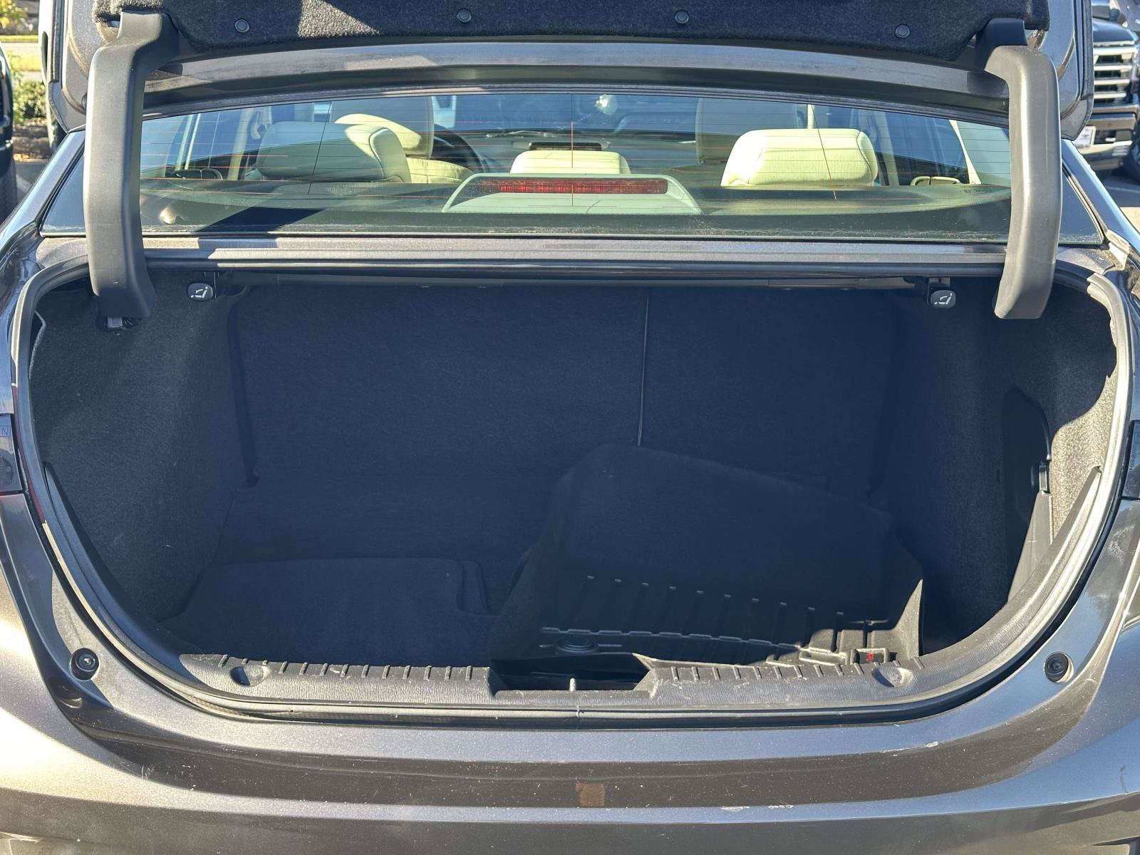 2017 Mazda Mazda3 4-Door Sport