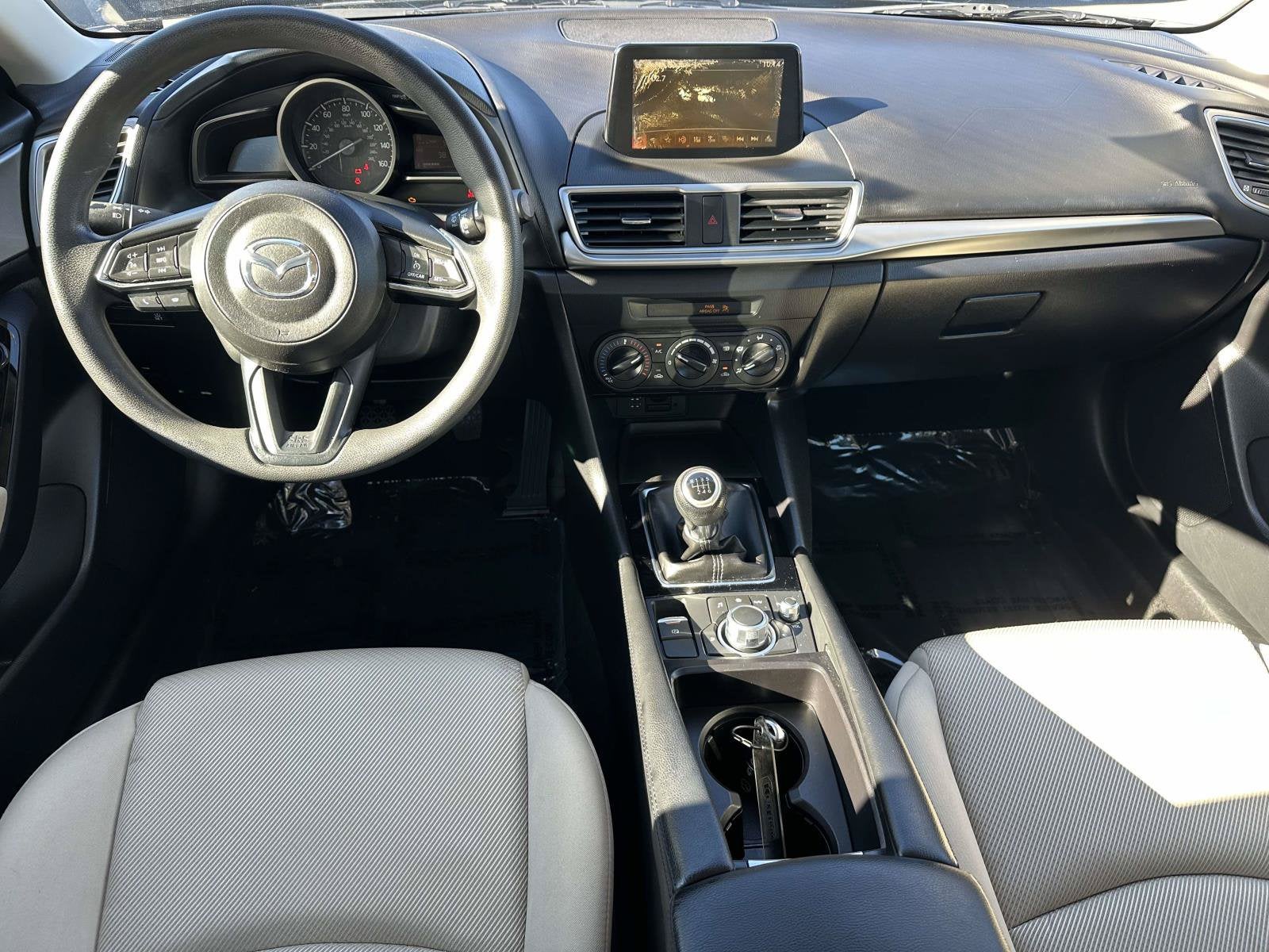 2017 Mazda Mazda3 4-Door Sport