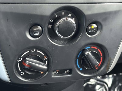 2016 Nissan Versa 1.6 SV