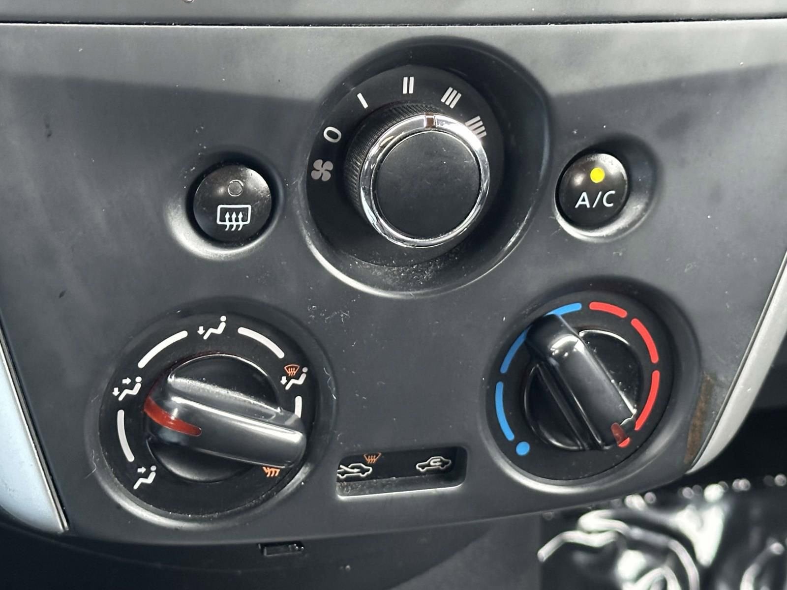 2016 Nissan Versa 1.6 SV