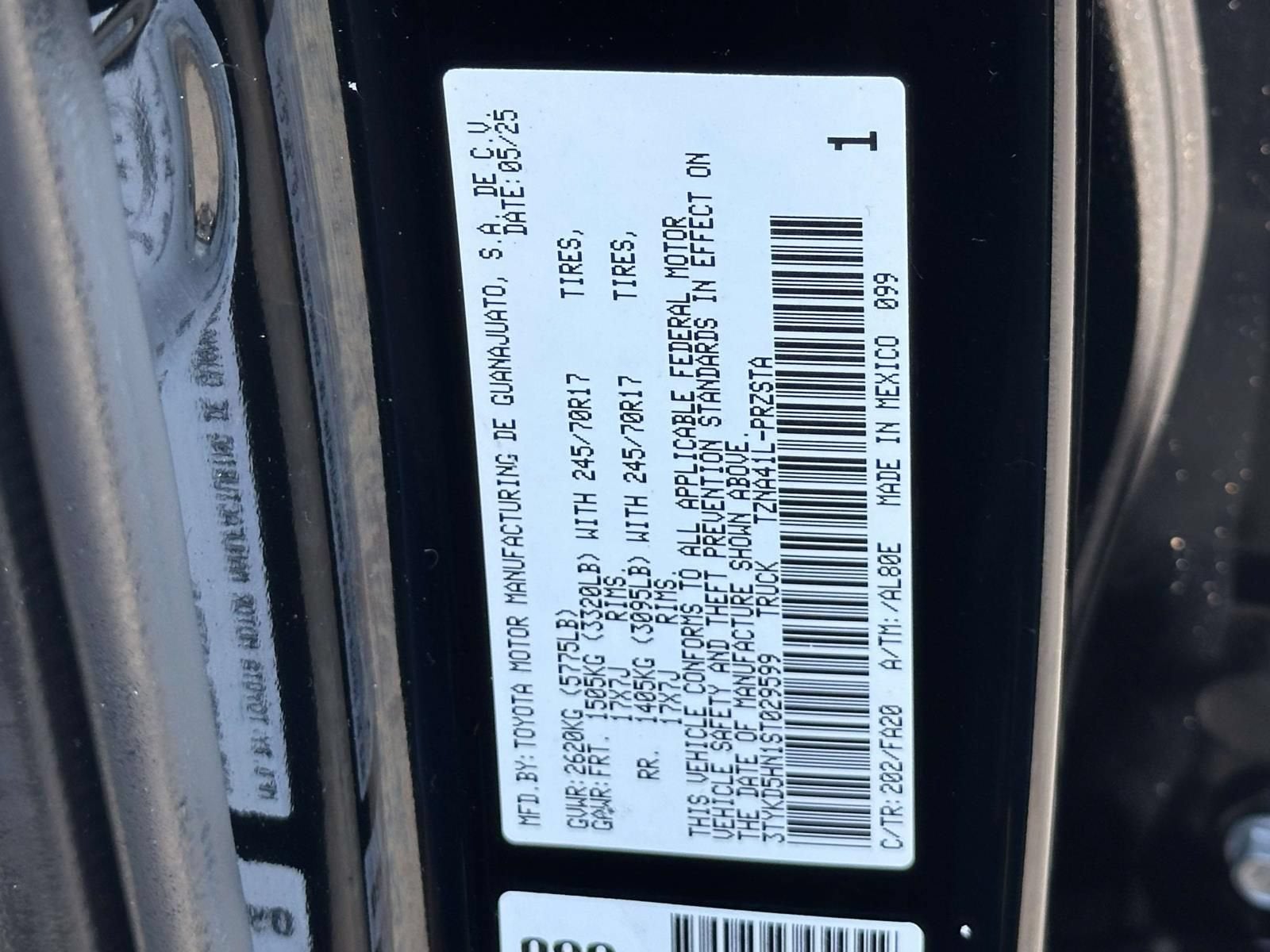 2025 Toyota Tacoma SR