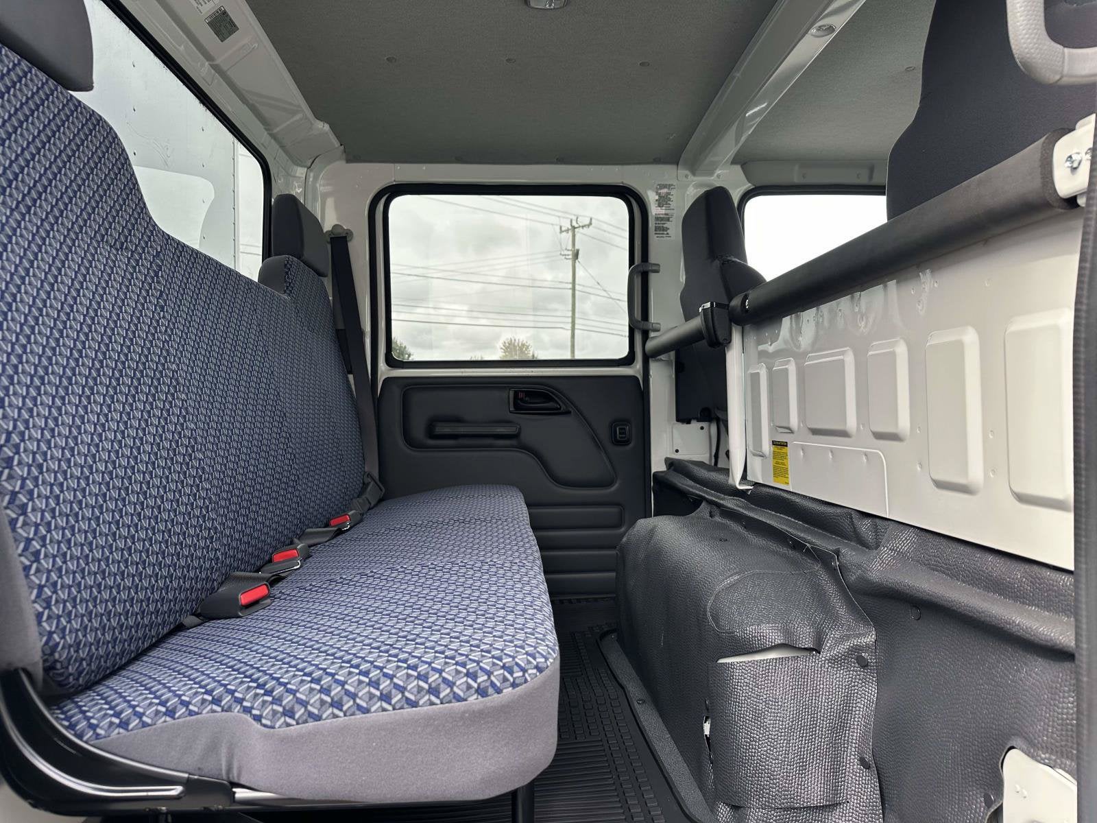 2025 Chevrolet Low Cab Forward 4500 HG Base