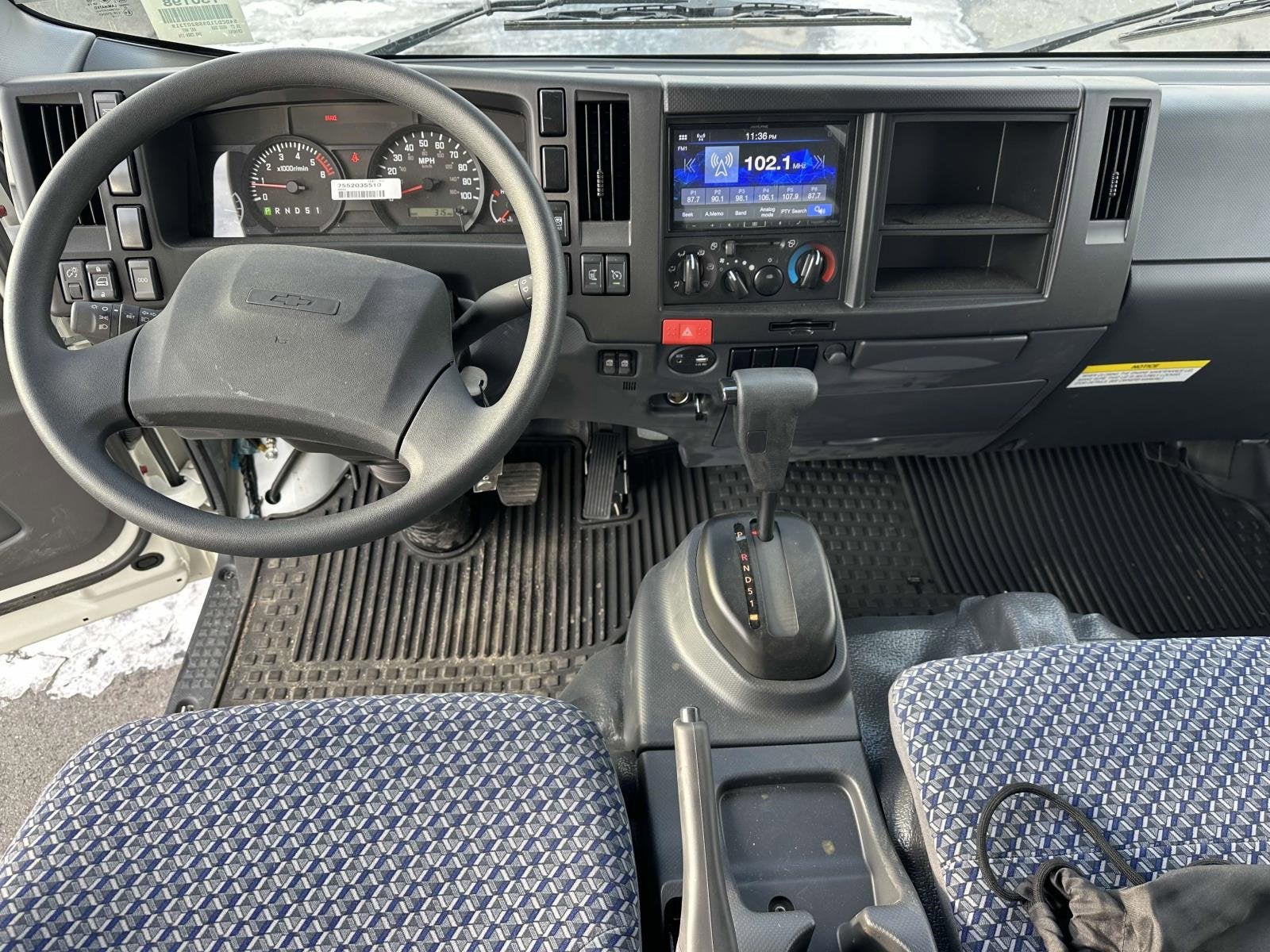 2025 Chevrolet Low Cab Forward 4500 Base