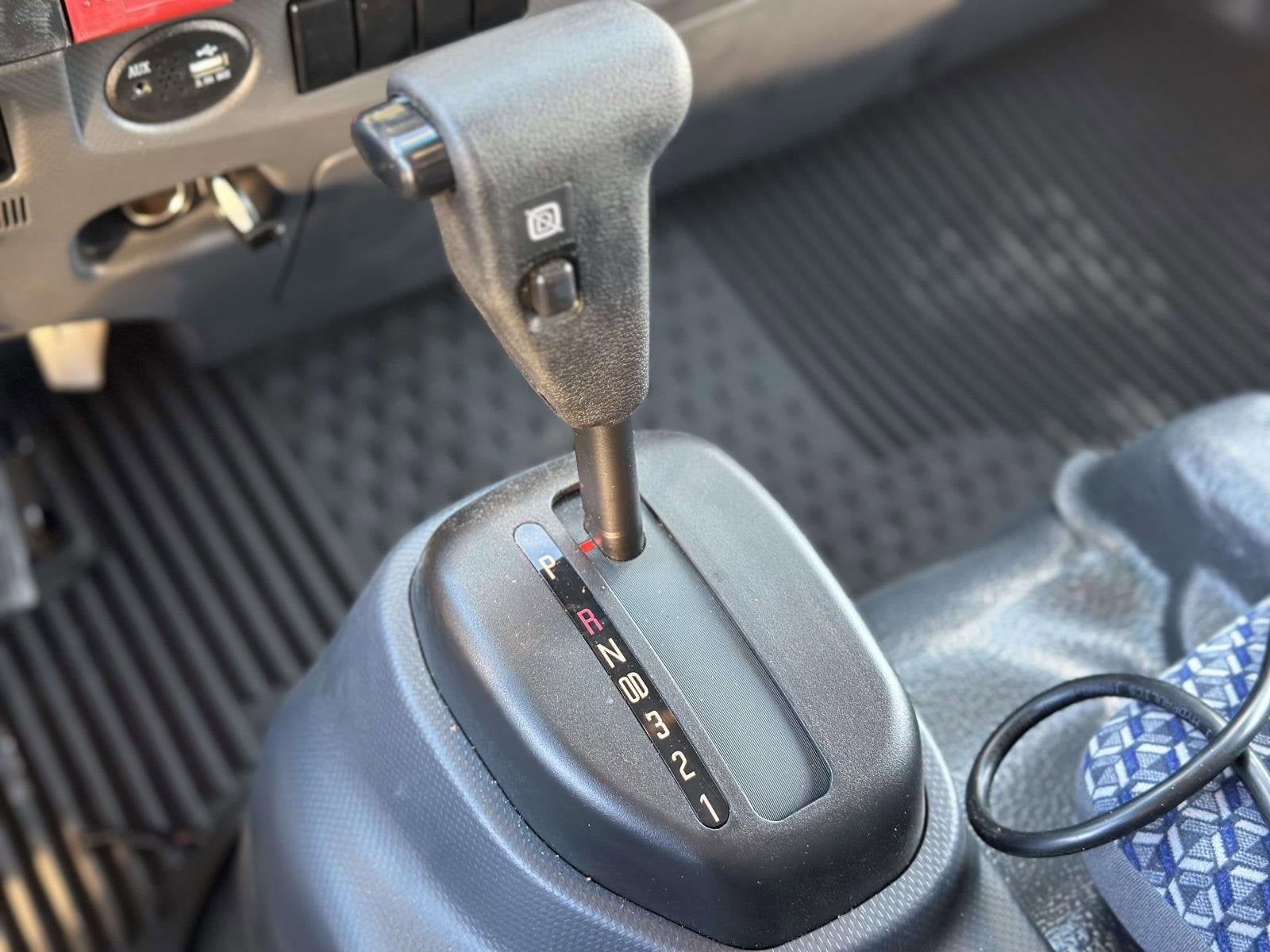 2025 Chevrolet Low Cab Forward 5500 XG Base