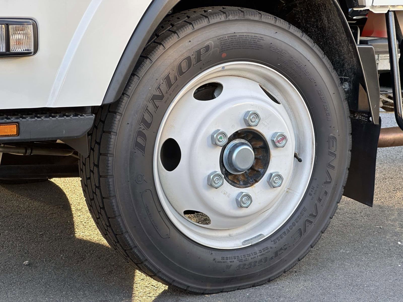 2025 Chevrolet Low Cab Forward 5500 XG Base