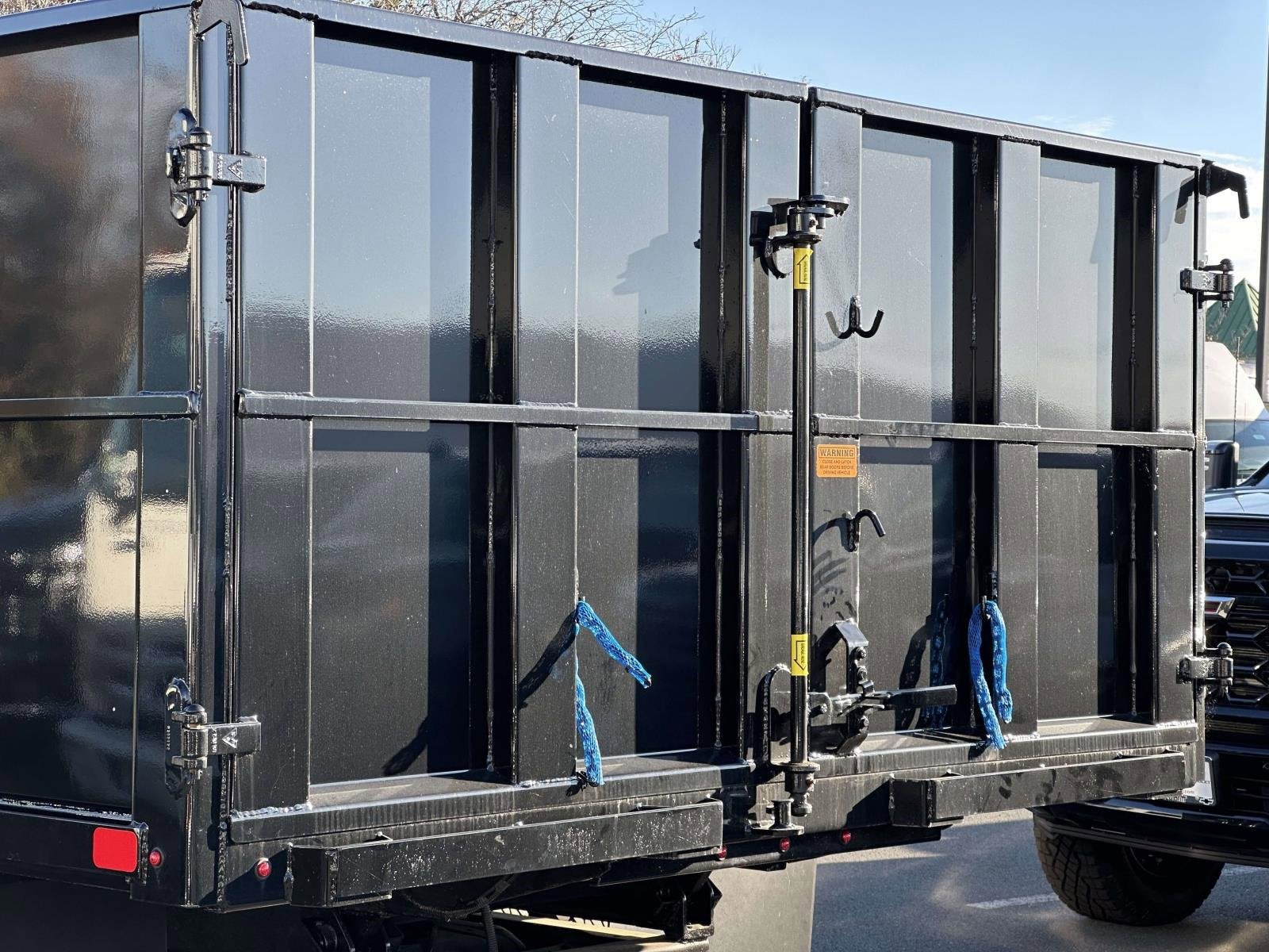 2025 Chevrolet Low Cab Forward 5500 XG Base