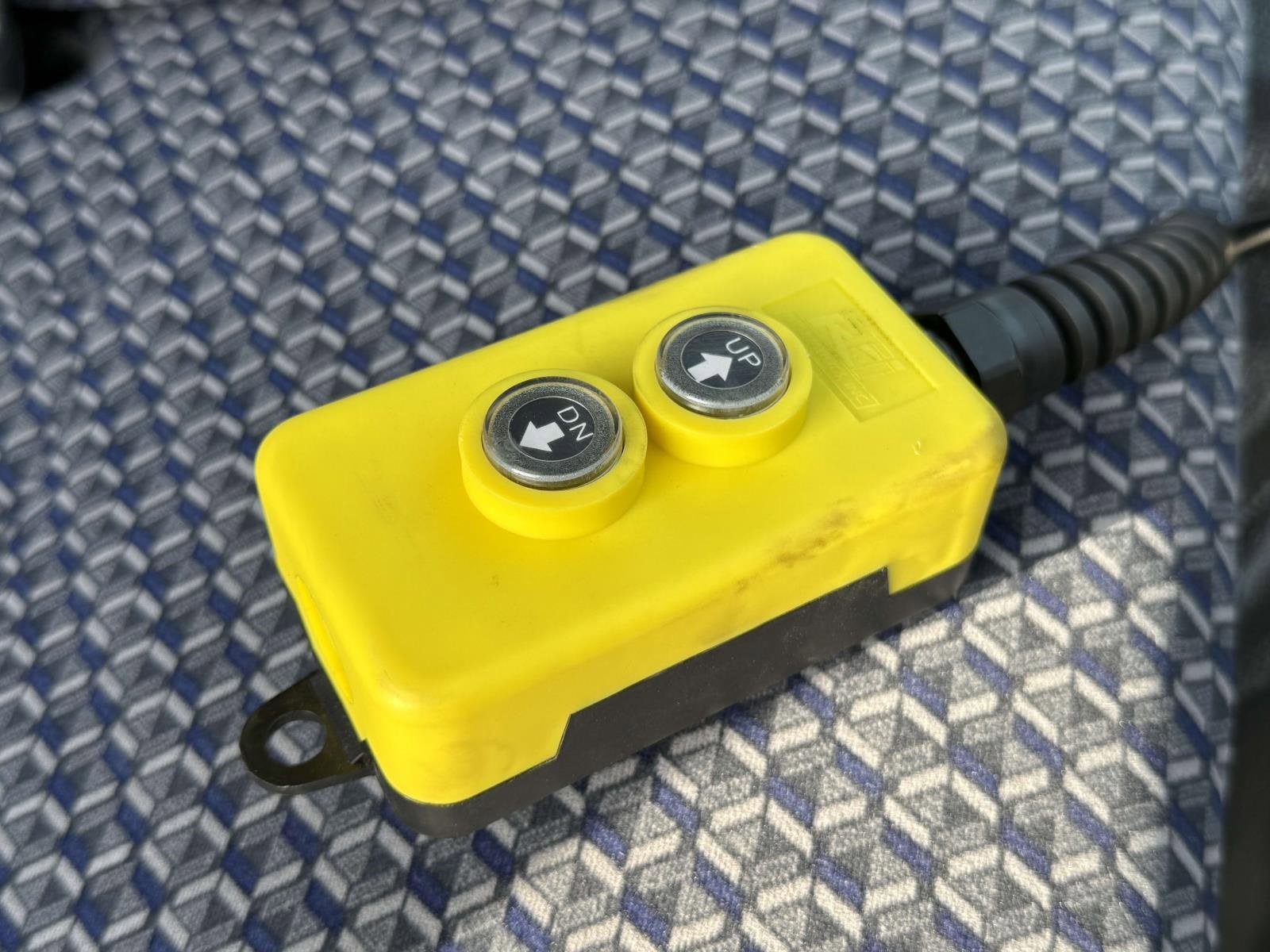 2025 Chevrolet Low Cab Forward 5500 XG Base