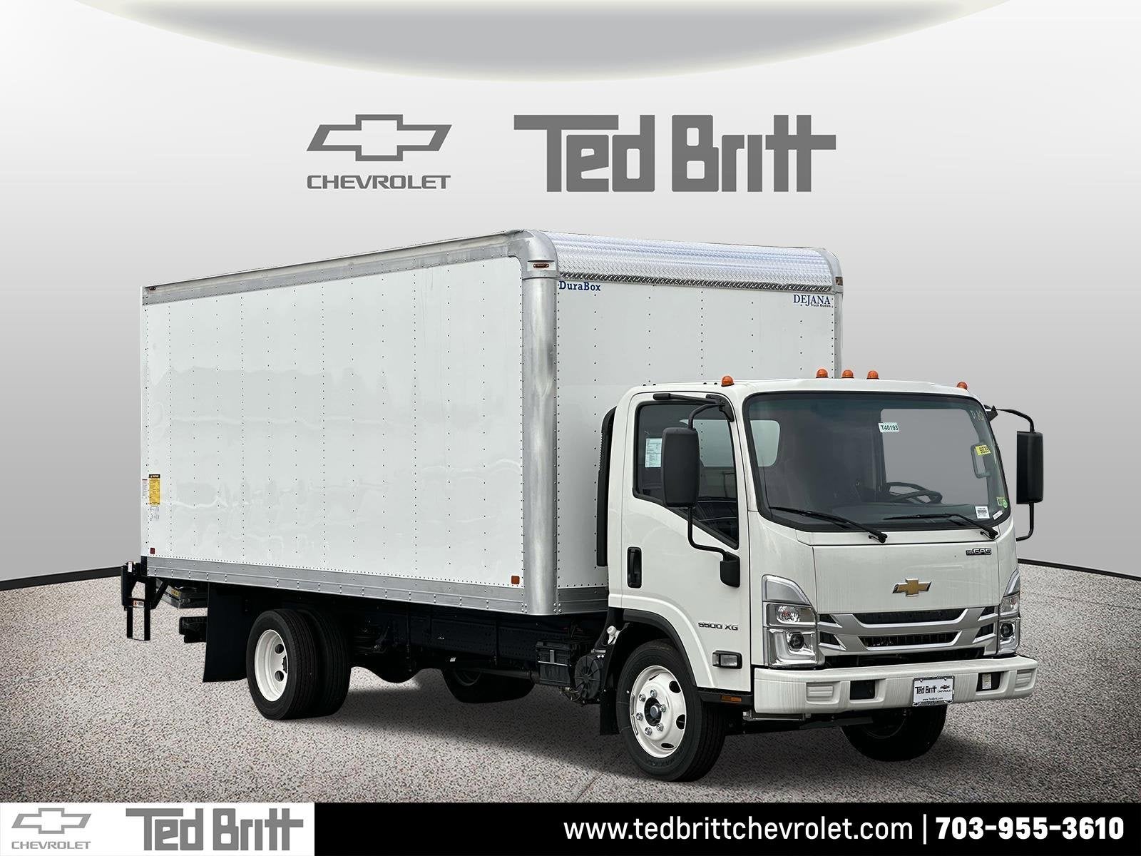 2024 Chevrolet Low Cab Forward 5500 XG Base