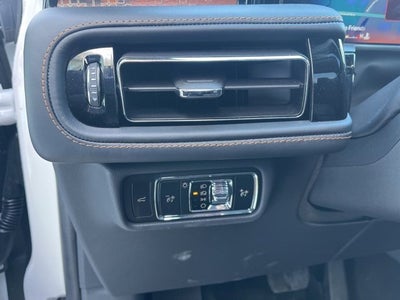 2025 Lincoln Aviator Black Label