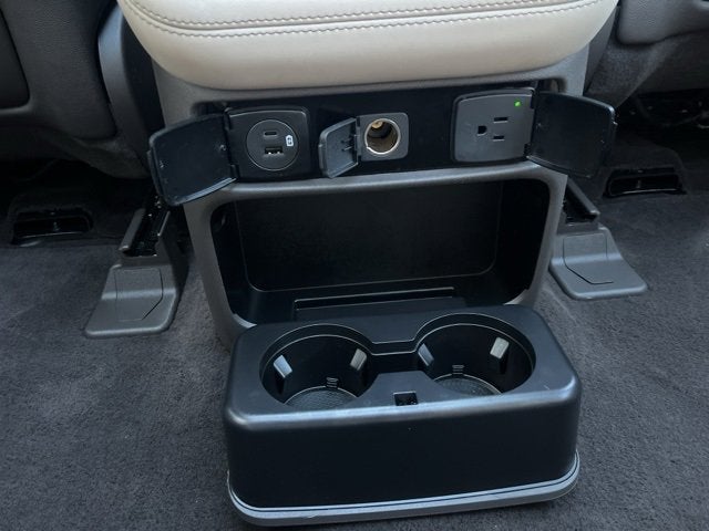 2022 Lincoln Navigator L Reserve