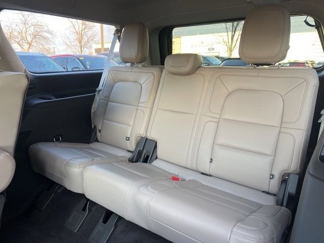 2022 Lincoln Navigator L Reserve