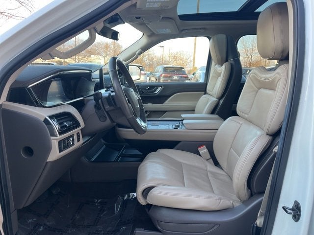2022 Lincoln Navigator L Reserve