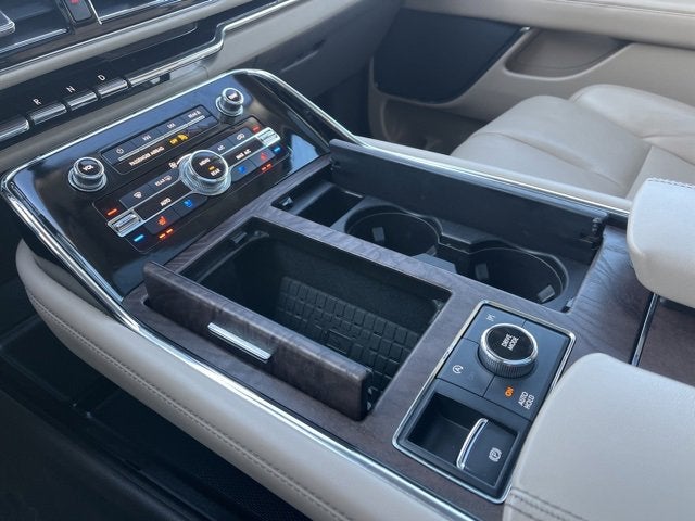 2022 Lincoln Navigator L Reserve