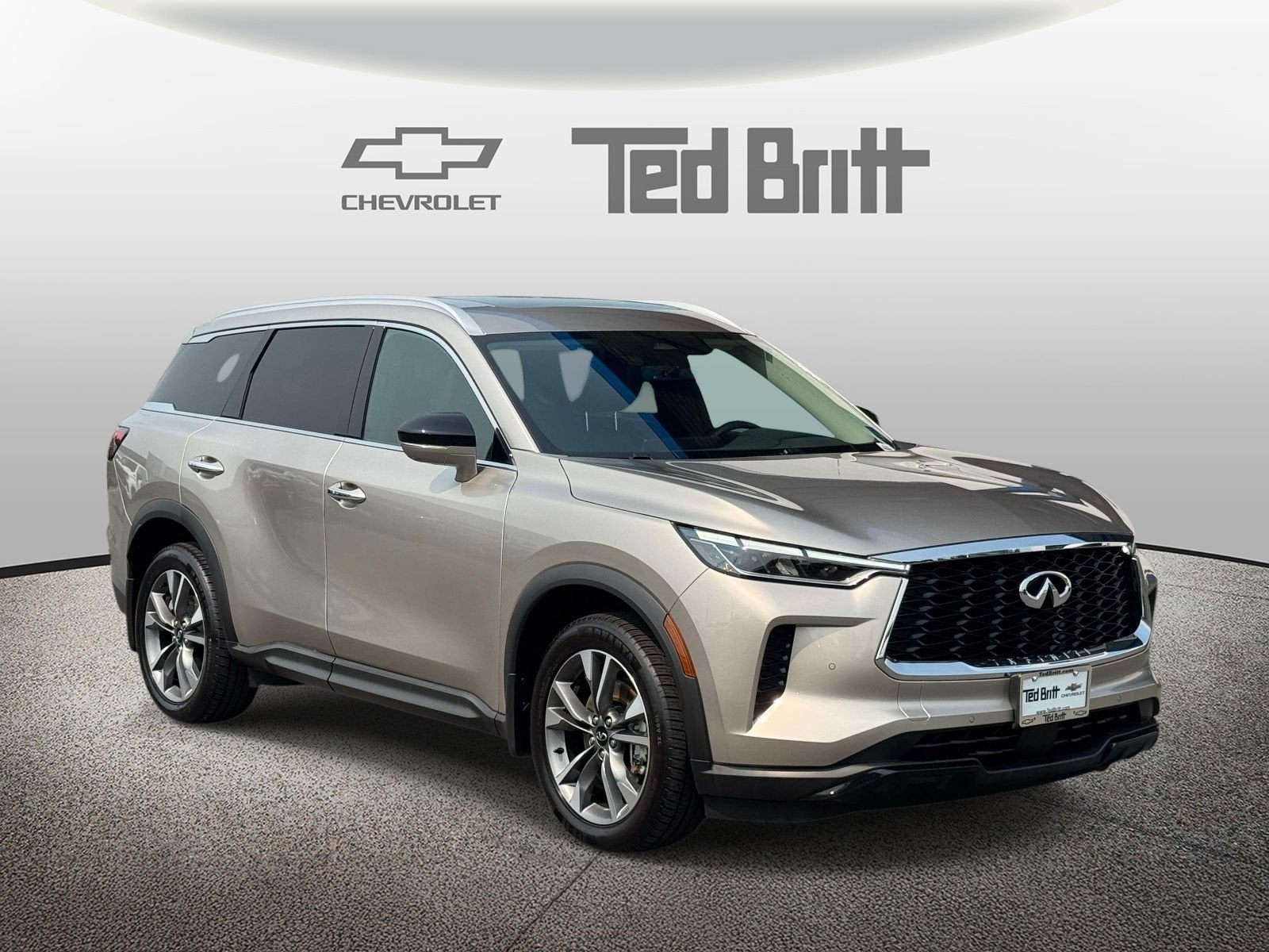 2023 INFINITI QX60 LUXE AWD