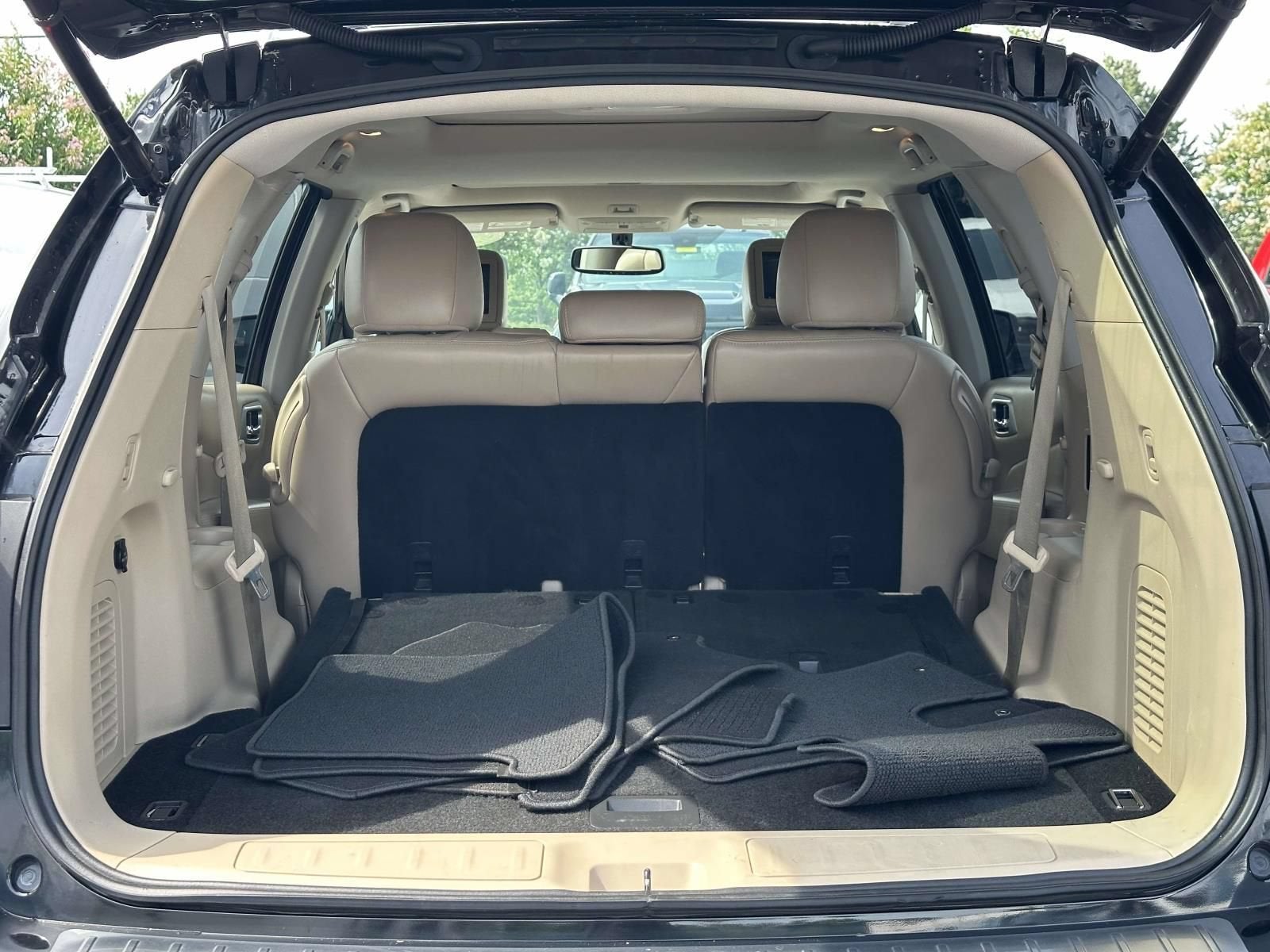 2017 Nissan Pathfinder Platinum