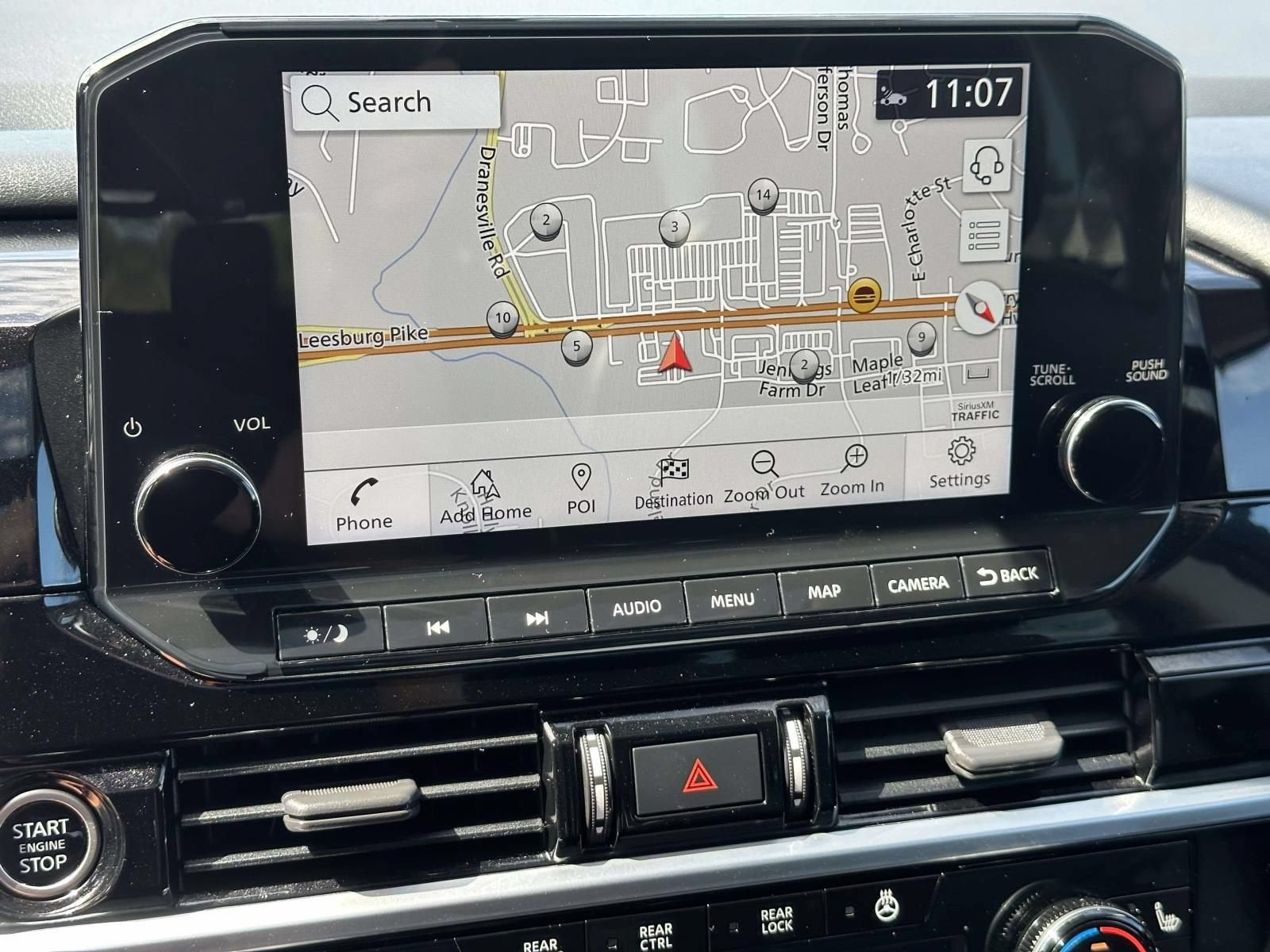 2022 Nissan Pathfinder SL 4WD