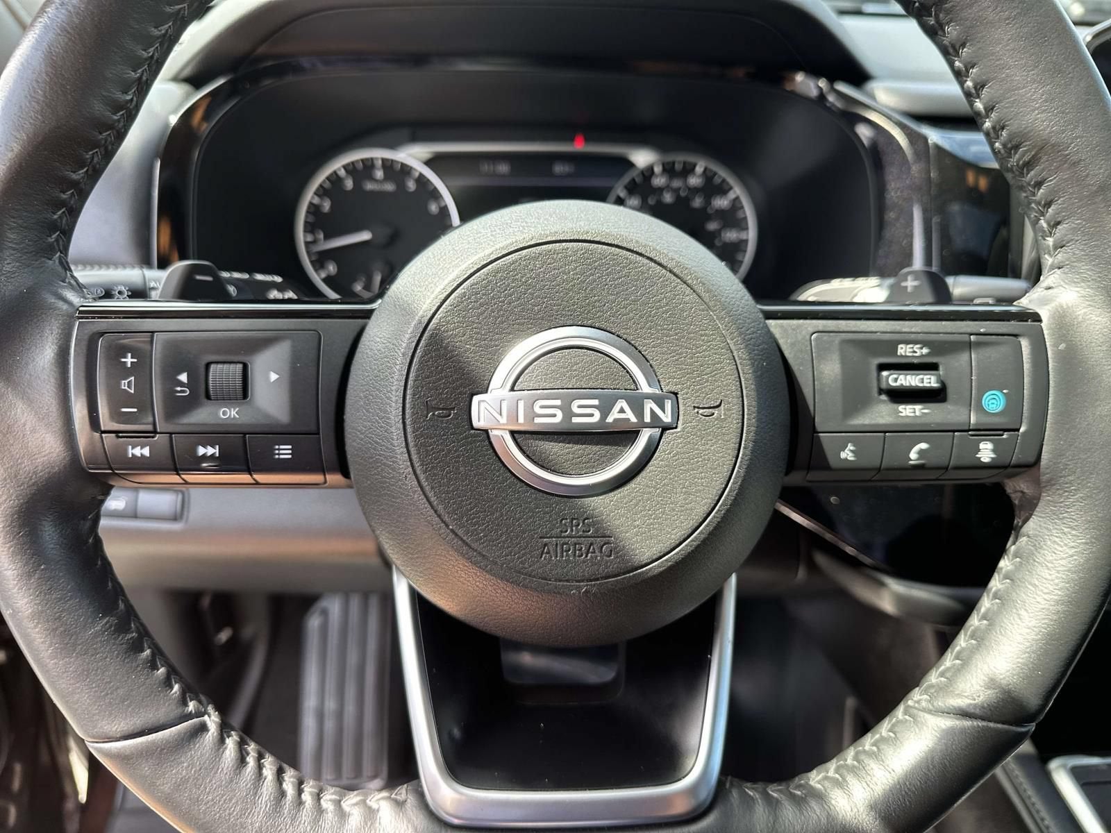 2022 Nissan Pathfinder SL 4WD