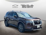 2022 Nissan Pathfinder SL 4WD