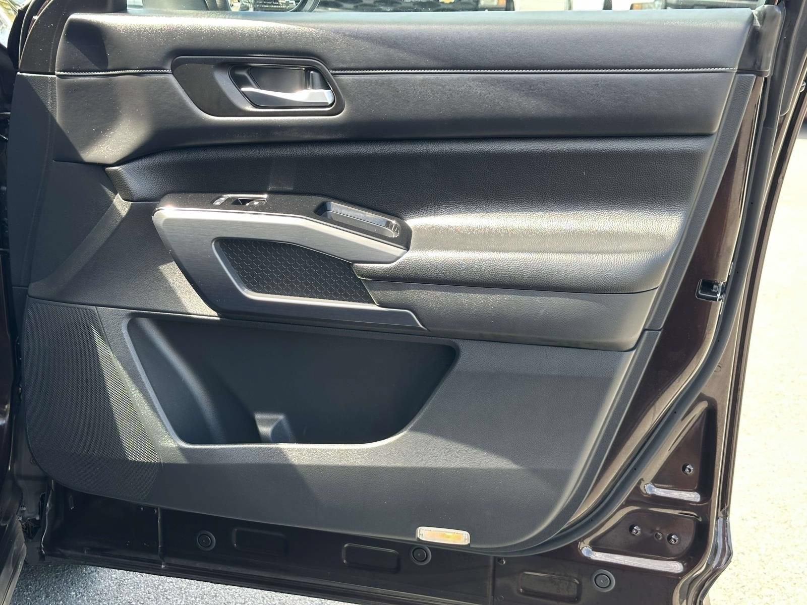 2022 Nissan Pathfinder SL 4WD