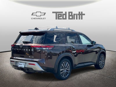 2022 Nissan Pathfinder SL 4WD