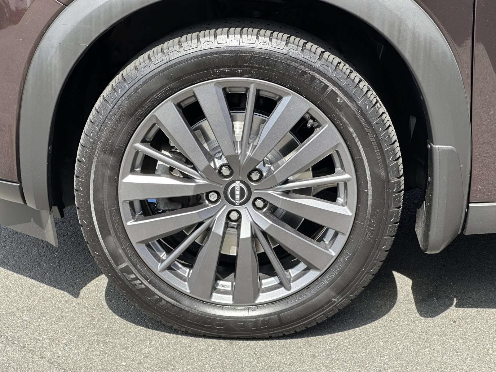 2022 Nissan Pathfinder SL 4WD