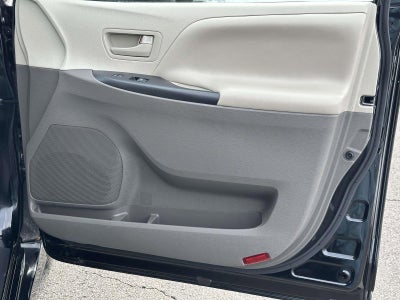 2020 Toyota Sienna L