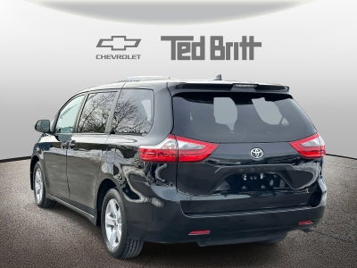 2020 Toyota Sienna L