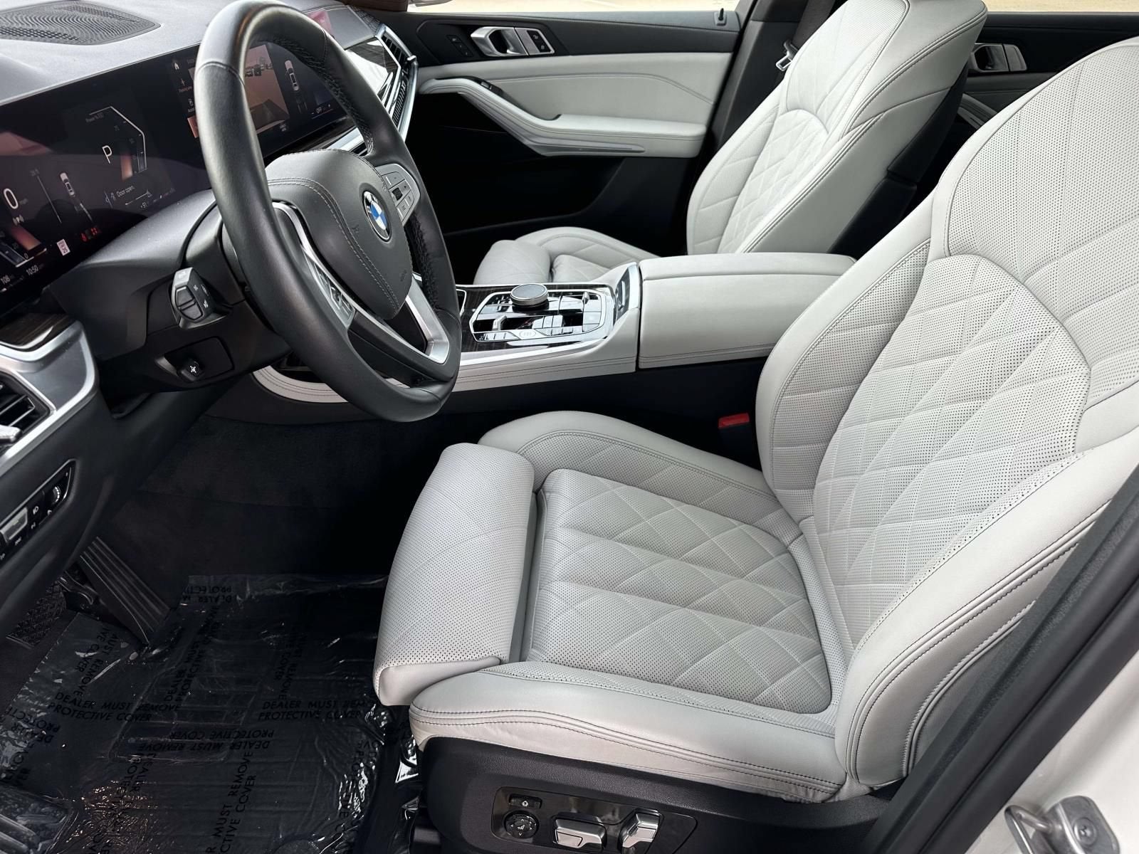 2023 BMW X7 xDrive40i