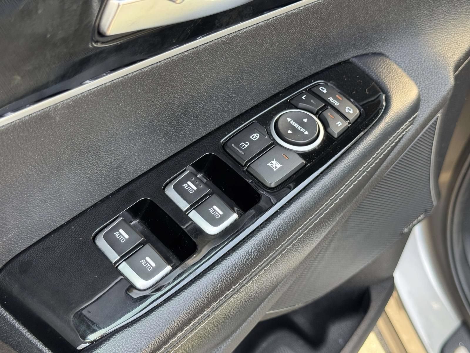 2016 Kia Sorento 3.3L SX