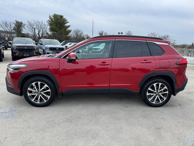 2023 Toyota Corolla Cross XLE