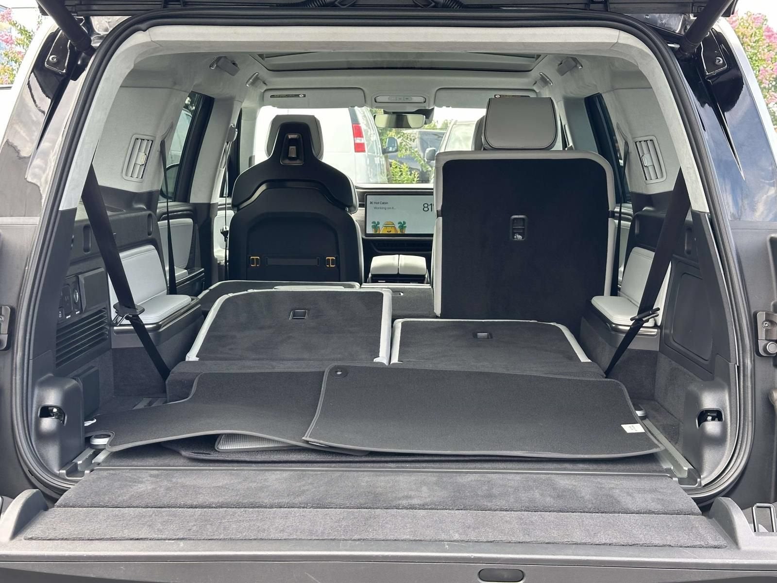 2023 Rivian R1S Adventure