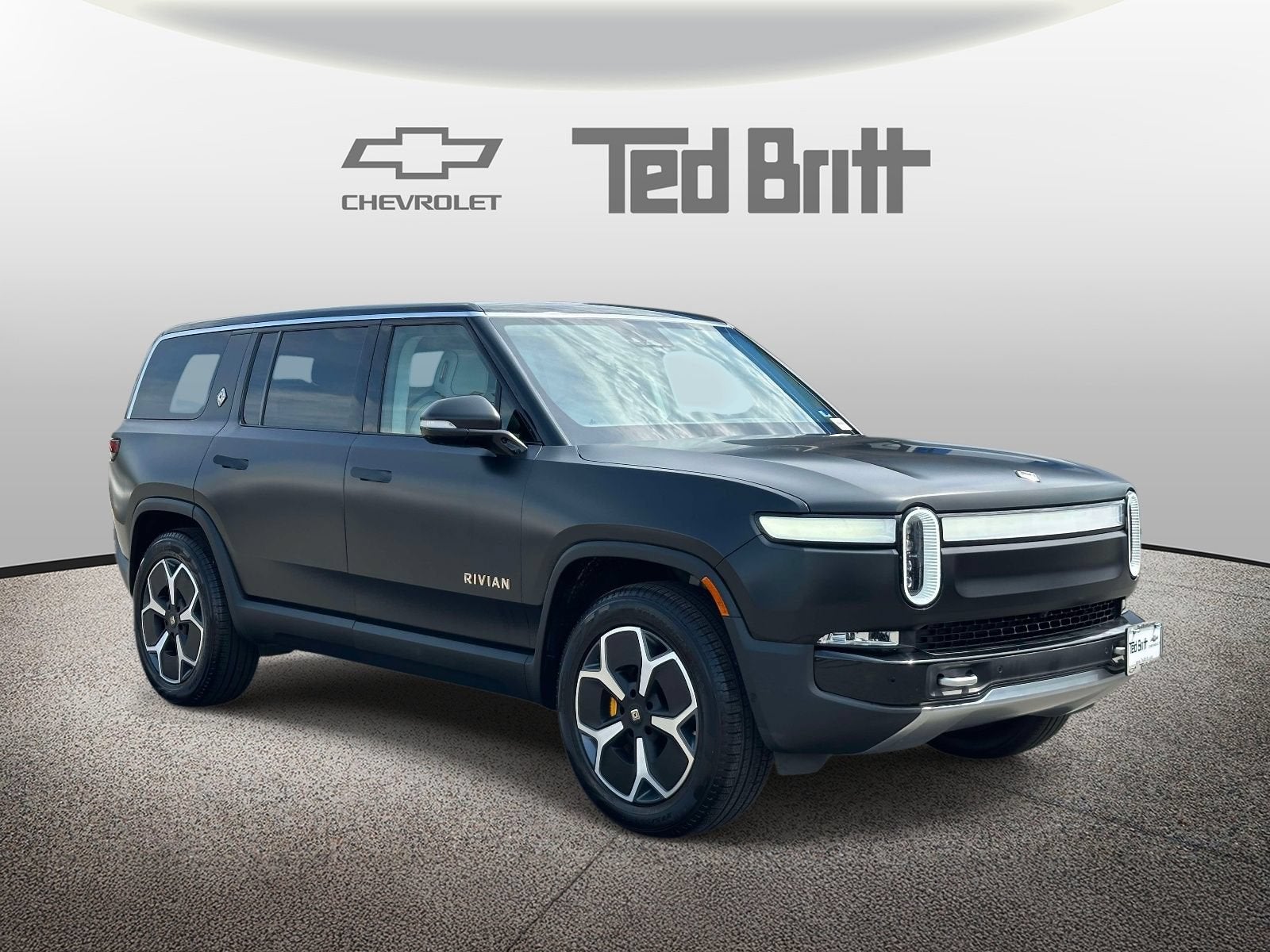 2023 Rivian R1S Adventure