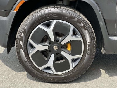 2023 Rivian R1S Adventure