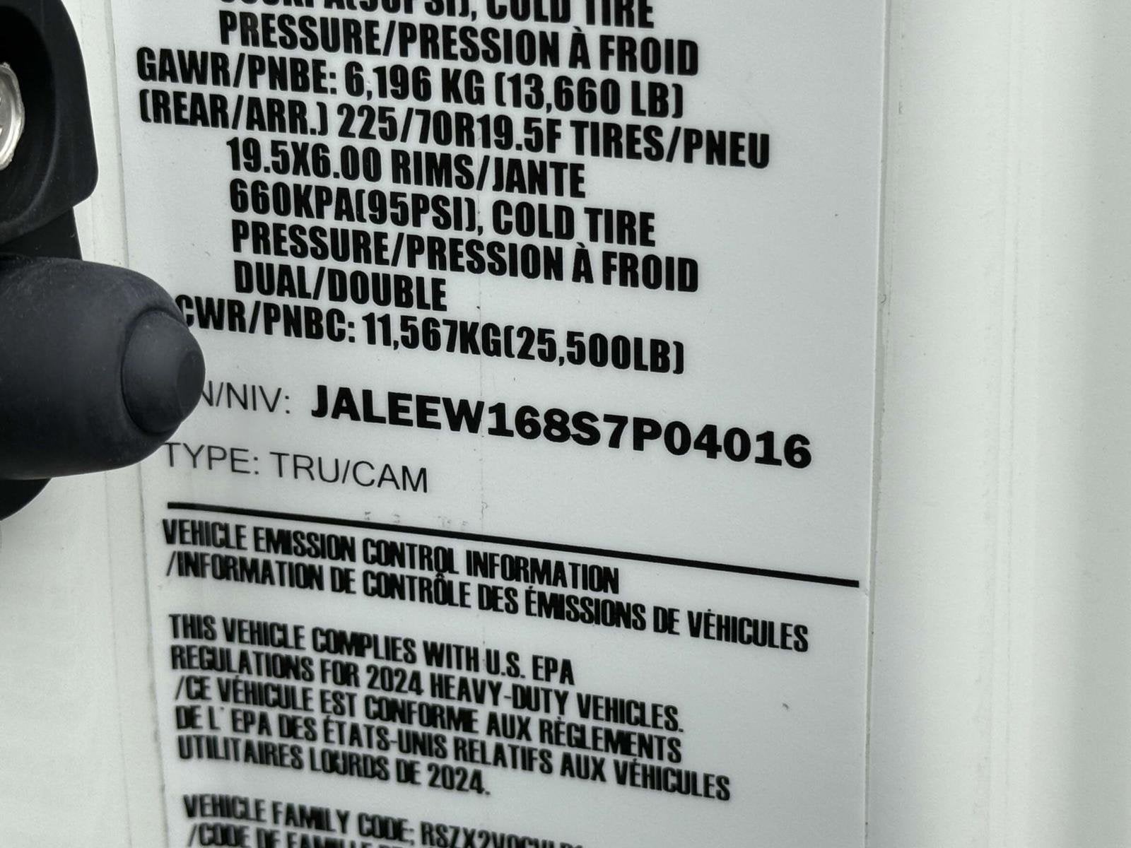 2025 Chevrolet Low Cab Forward 5500 XD Base