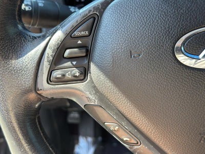 2010 INFINITI G37 Sedan x